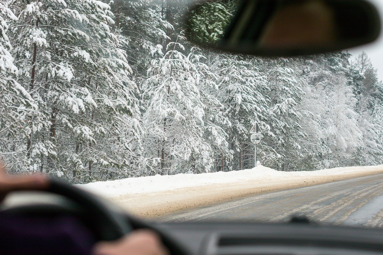 Эффективные способы устранения скрипа стеклоочистителей автомобиля 0e267330-5d04-4b37-94ab-077322688f50-67c0dff8