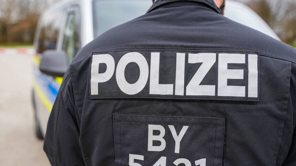 Оперативные меры безопасности предотвратили более серьезные последствия инцидента на ярмарке в Магдебурге 73e35857-281c-41e6-a14d-3758e14e5522-67b90d93