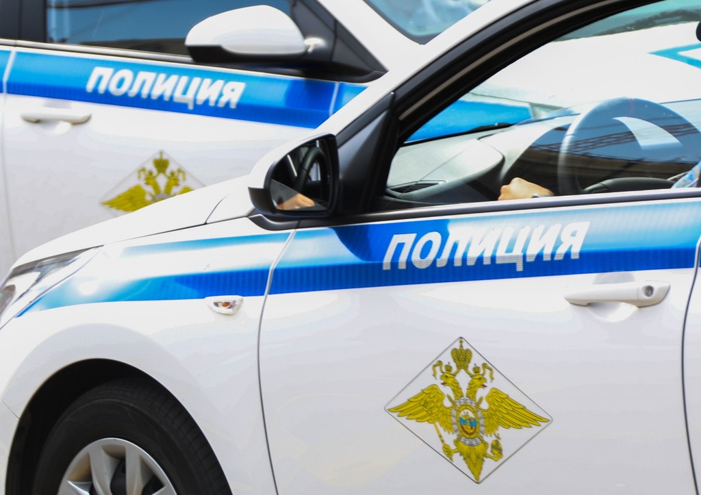 Бдительные сотрудники правоохранительных органов предотвратили проникновение в школу Волгограда 7bc6de72-4592-48aa-837f-6bdce5ed298d-67bf3948