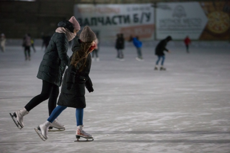 Зимние развлечения: новая дата открытия катка "Авангард" во Владивостоке 951f1007-bb6a-4c55-8bf8-9c75e66c2311-67c08e4c