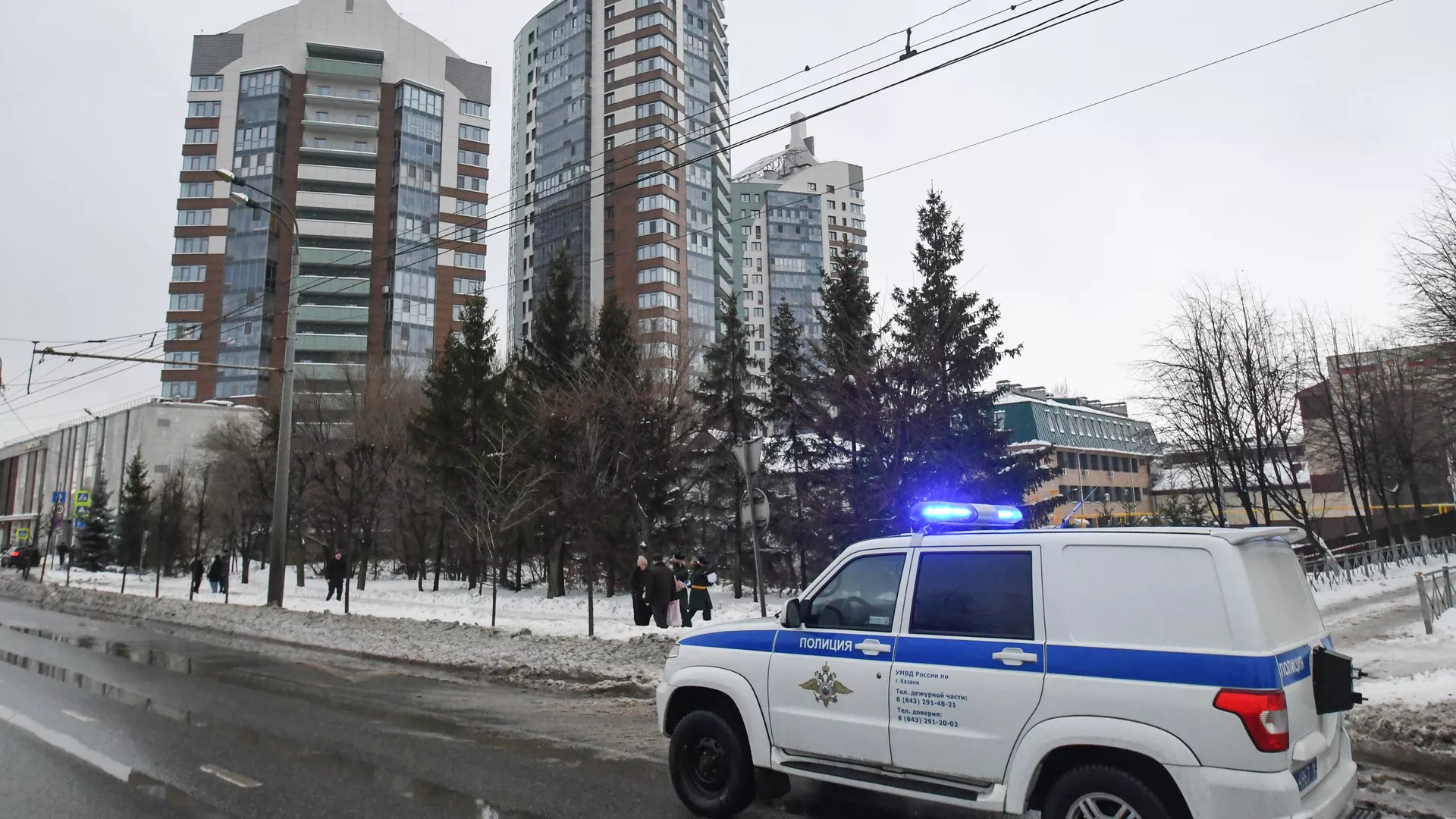 В Казани оперативно решают вопросы доступности защитных сооружений после инцидента с БПЛА b83f6a97-7207-46e6-a543-acf8fe854829-67bb3229