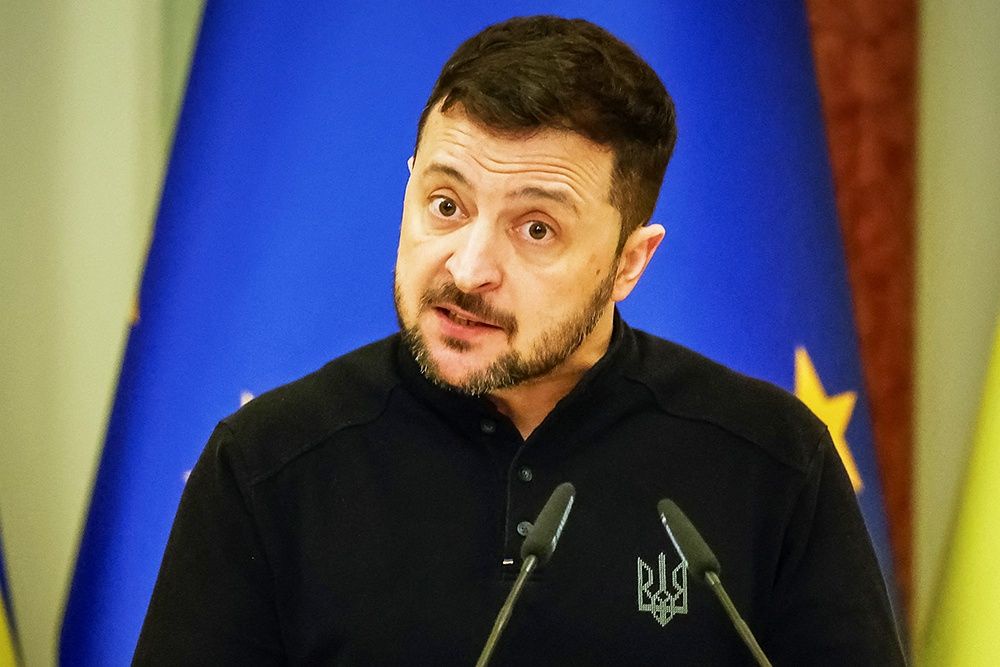 Зеленский погряз в международном скандале: шокирующие подробности попытки подкупа премьера Словакии ce573348-4edc-44e3-ad9a-f56ec0292e82-67b969f2