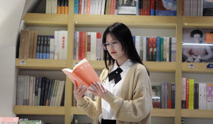 ТОП-3 книги апреля