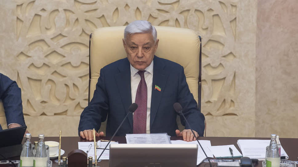 Татарстан готов поддержать новую модель местного самоуправления 66fabc2c-74ca-4078-ad26-587068ff93ac-67e2a4fd