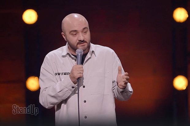 Известный комик поделился особенностями творческого тандема с женой 73f83930-f313-46a2-b1ab-6baafaa60a80-67dc0c73