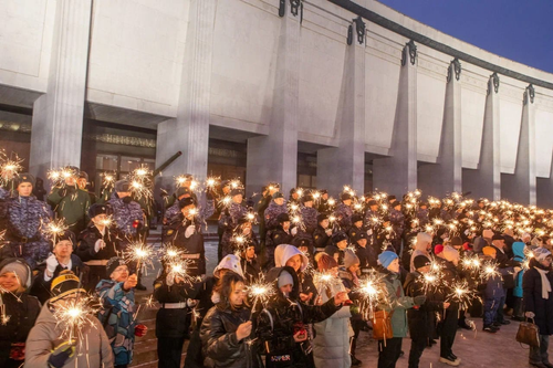 Грандиозная акция памяти в Музее Победы к юбилею освобождения Ленинграда 79730f81-965b-4371-9c22-29cc9a7d462a-67e56e49