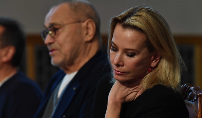 Надежда остается: что известно о состоянии дочери Кончаловского и Высоцкой d99464fa-a6f0-4f03-9551-9af7bfa4bf32-67d22c5a