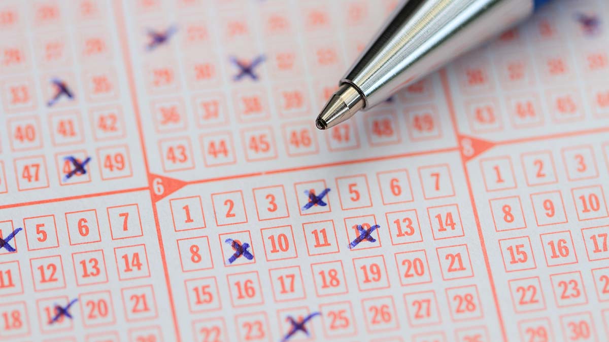 A,Lottery,Ticket,With,A,Pen