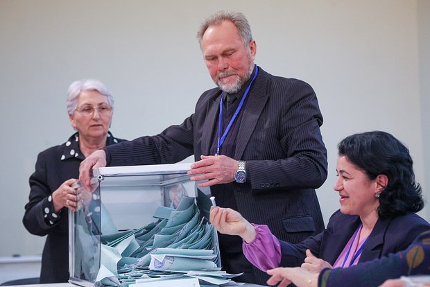 В Абхазии обсудили вопросы сохранения демократических процессов 2f57a38f-dffb-4c9d-a249-d5fd4ed667db-68076ca1