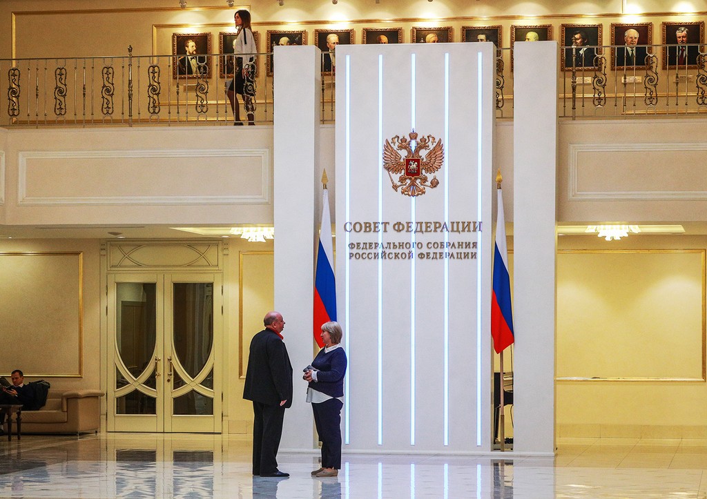 Совет Федерации одобрил закон о периоде охлаждения по кредитам