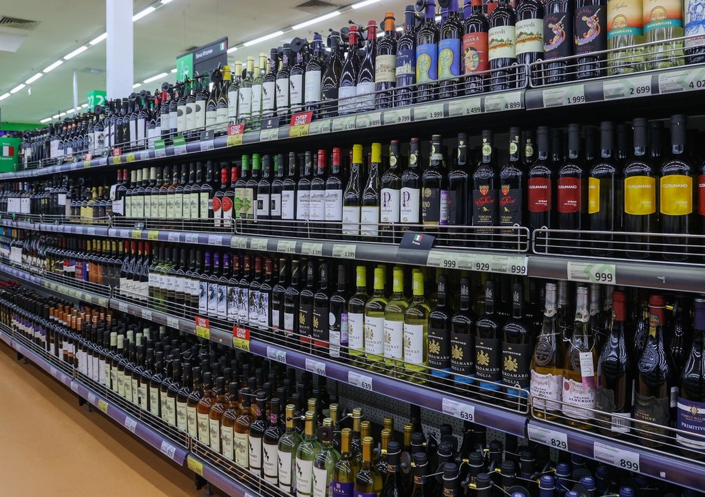 Новая инициатива об ограничении продажи алкоголя защитит молодежь России 79985896-04a1-42fa-a7a3-f1d8e5da79e3-67f6caf8