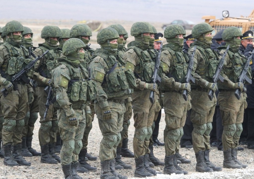 Трогательное послание на стене сарая растрогало военных в зоне СВО cfdfe1f3-d579-47f5-9dfb-7e2e46af5e4d-67f7441d