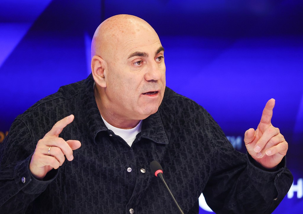 dceceaeb-7c5e-4499-8113-fc2e904dbf97-67f66e69