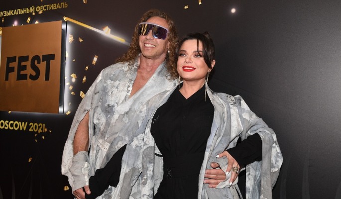 muzh korolevoj udivil poklonnikov yarkimi kadrami-dmvv-ru-174036645100-0