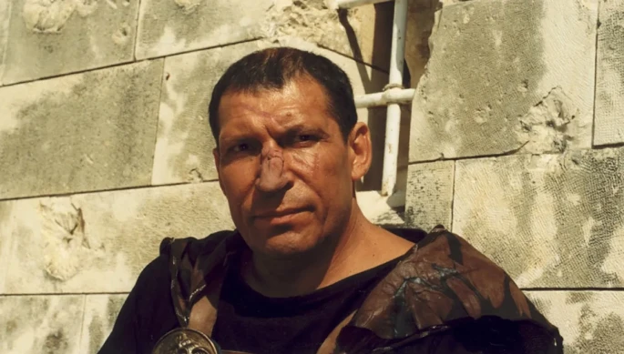 82-летний актер Валентин Голубенко экстренно госпитализирован