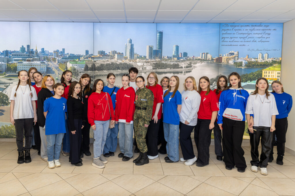 Волонтерский центр Алексея Вихарева меняет жизнь горожан к лучшему