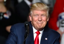 Дональд Трамп раскрыл забавный секрет Белого дома и Coca-Cola Hershey,,Pa,-,December,15,,2016:,President,Trump,»cheshire,Cat»