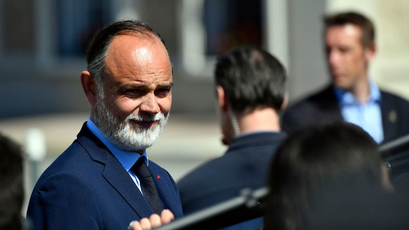 Ouest-France: экс-премьеру Франции Филиппу пришло письмо с патроном и угрозами