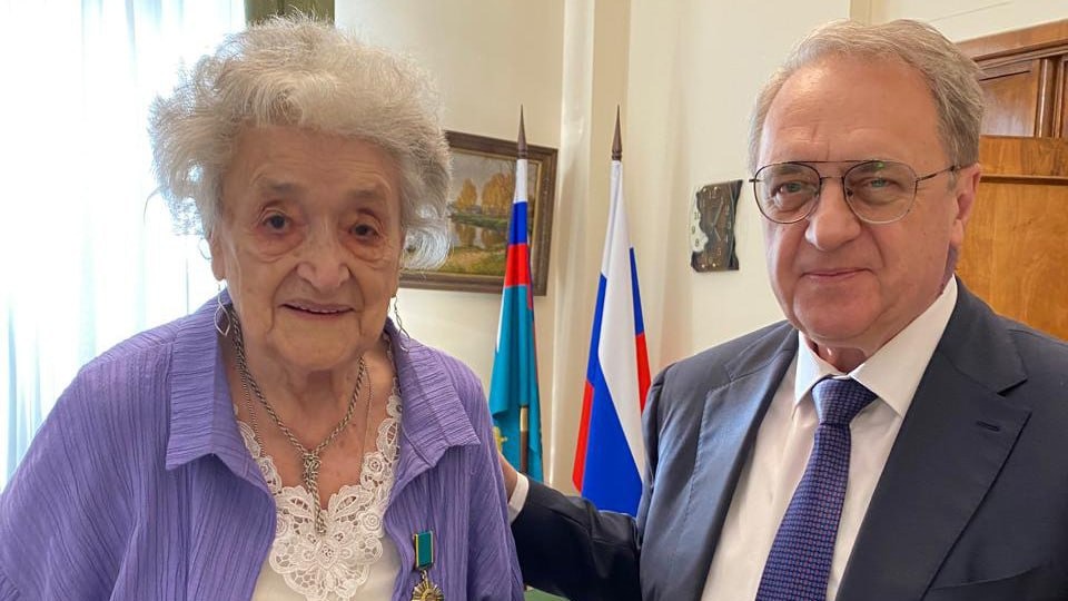 Умерла самая высокая женщина МИДа в возрасте 100 лет