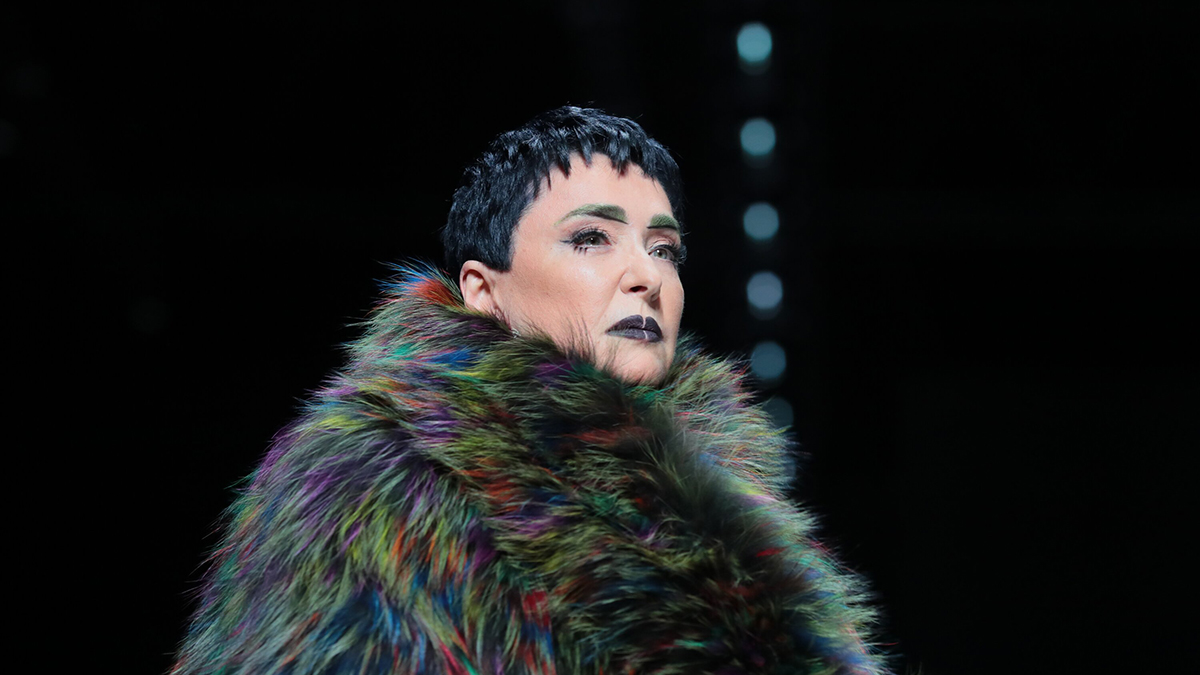 Лолита подарила вокальную дань легендарной композиции Пугачевой на петербургском вокзале Московская неделя моды в центральном выставочном зале «Манеж»