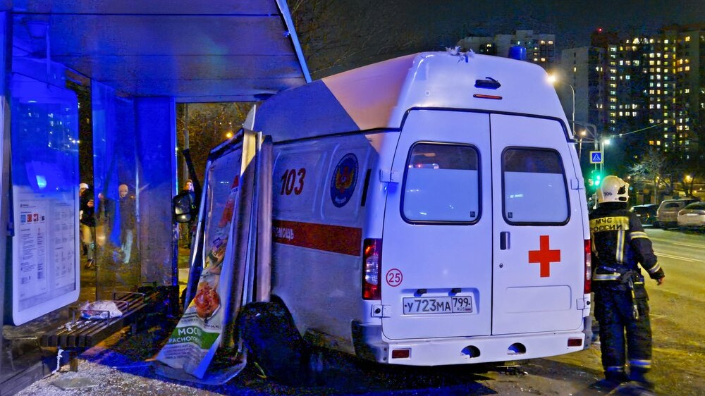 Число пострадавших в результате аварии на юге Москвы увеличилось до четырех