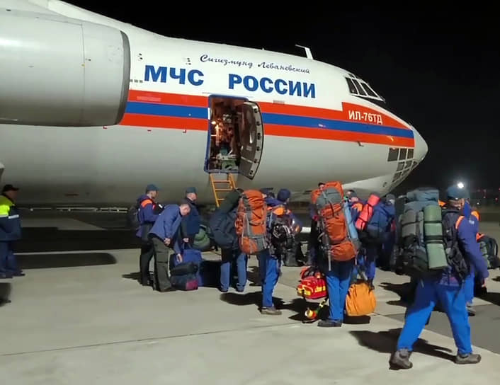 МЧС России направляет Центроспас и Лидер в Мьянму для ликвидации последствий-0