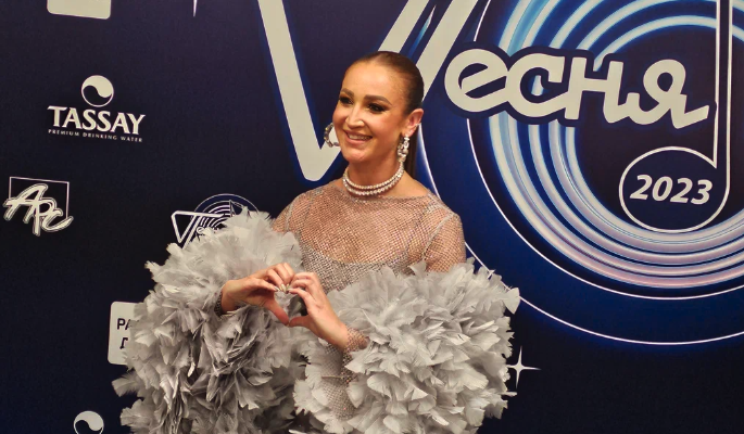 olga buzova zaryazhaet pozitivom na otdyhe v dubae-dmvv-ru-174121176900-0