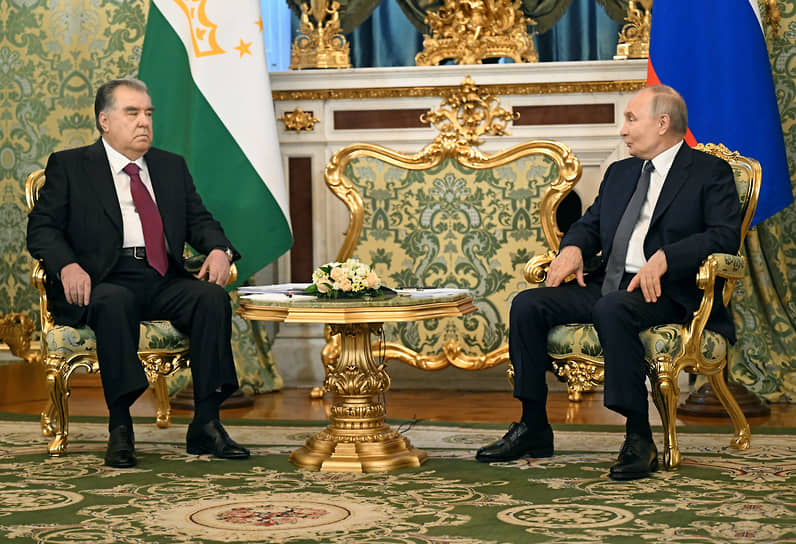 Россия и Таджикистан развивают военное партнёрство с Путиным и Рахмоном-0