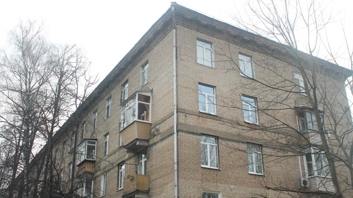 В районе Котловка приведут в порядок дом 1954 года постройки