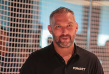 Александр Овечкин и Уэйн Гретцки открывают новую эру хоккейных достижений Открытие офиса хоккеиста Александра Овечкина в центре Москвы