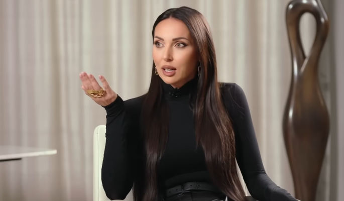 Спасает репутацию: Алсу разоблачила вранье мужа на фоне скандального развода