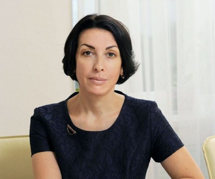 Денис Паслер привлек Татьяну Савинову к развитию здравоохранения Свердловской области-0