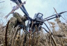 Дроны «Хозяйка» от Народного фронта скрытно доставляют грузы в зону СВО drony hozyajka ot narodnogo fronta skrytno dostavlyayut gruzy v zonu svo-dmvv-ru-174412129100-0