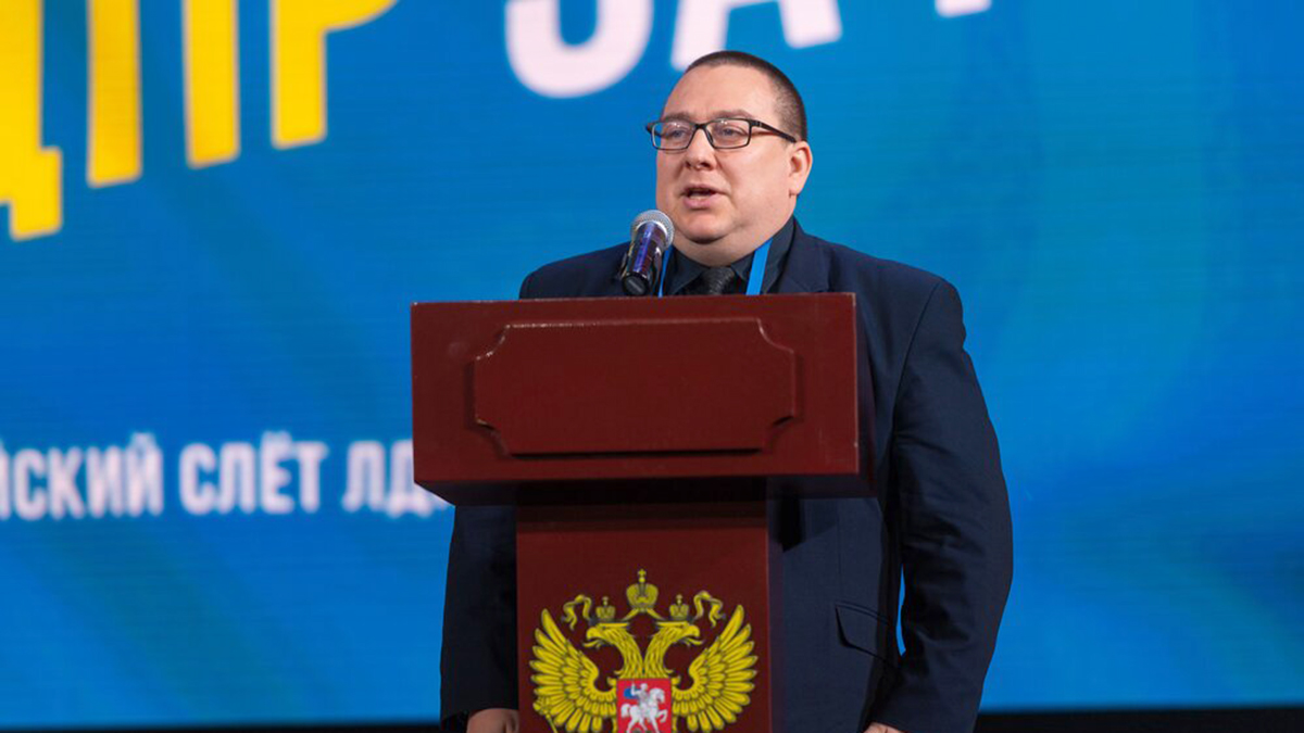 ГД досрочно прекратила полномочия два года не посещавшего заседания депутата Напсо