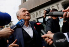 Йозеф Блаттер и Мишель Платини добиваются победы FIFA и UEFA в деле jozef blatter i mishel platini dobivayutsya pobedy i v dele-dmvv-ru-174532484400-0