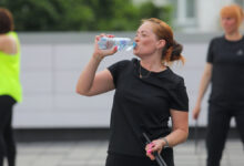 Как защититься от холеры в путешествиях по советам Жемчугова и Крючкова Тренировка на крыше центра «Эльбрус» в Царицыно в рамках проекта «Мой спортивный район»