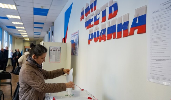 МГИК: Порядка 3 млн избирателей проголосовали в Москве за первый день выборов