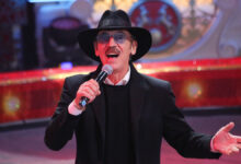 Михаил Боярский восстанавливается после падения на сцене Театра имени Ленсовета Юбилейное гала-шоу в Московском цирке Ю.Никулина на Цветном бульваре