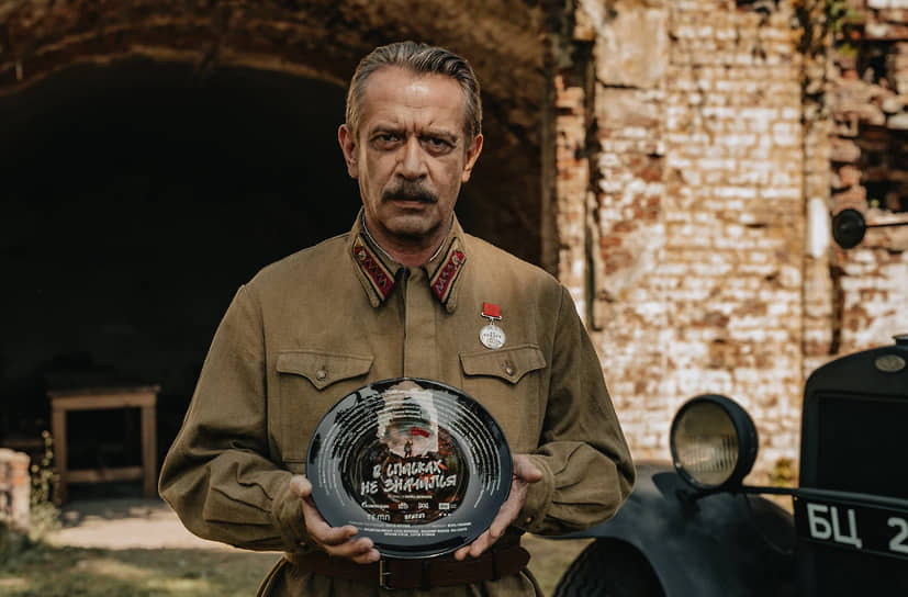 Кадр со съемок фильма «В списках не значился» с Владимиром Машковым