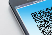 МВД предупреждает о мошеннических QR-кодах на подъездах и призывает к бдительности mvd preduprezhdaet o moshennicheskih kodah na podezdah i prizyvaet k bditelnosti-dmvv-ru-174400088700-0