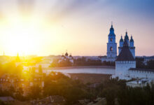 Сергей Ромашкин и Яндекс Путешествия советуют экономный отдых на майские sergej romashkin i yandeks puteshestviya sovetuyut ekonomnyj otdyh na majskie-dmvv-ru-174488473300-0