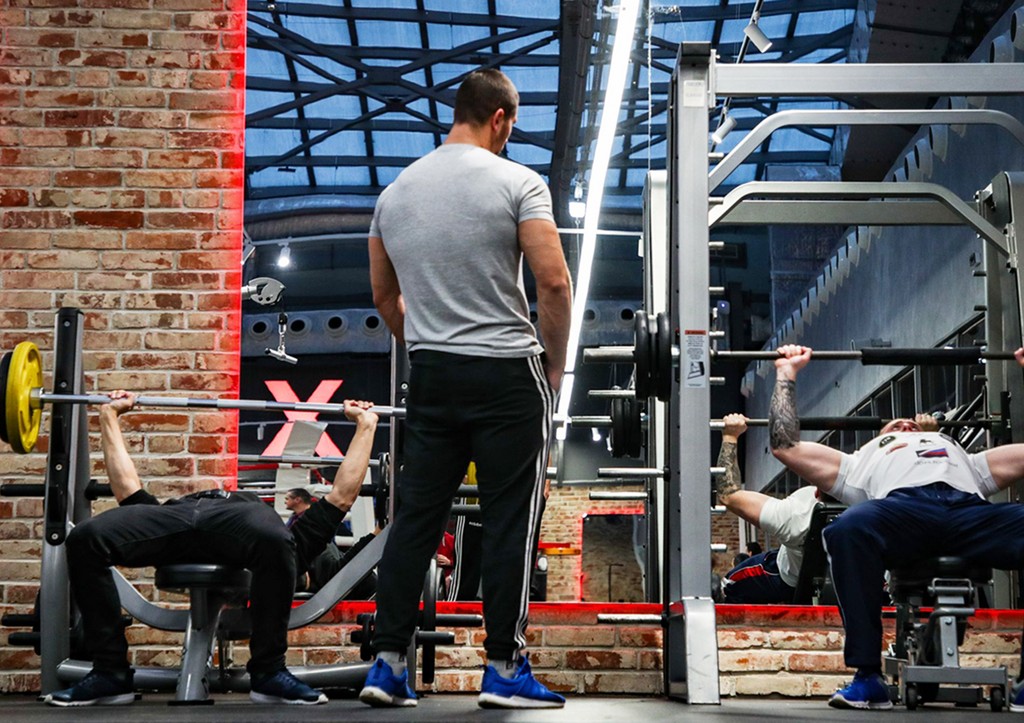 Названа грубейшая ошибка многих новичков в спортзале