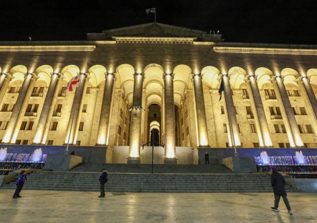 Блэкаут в Грузии 9 апреля: что случилось, когда заработает электричество