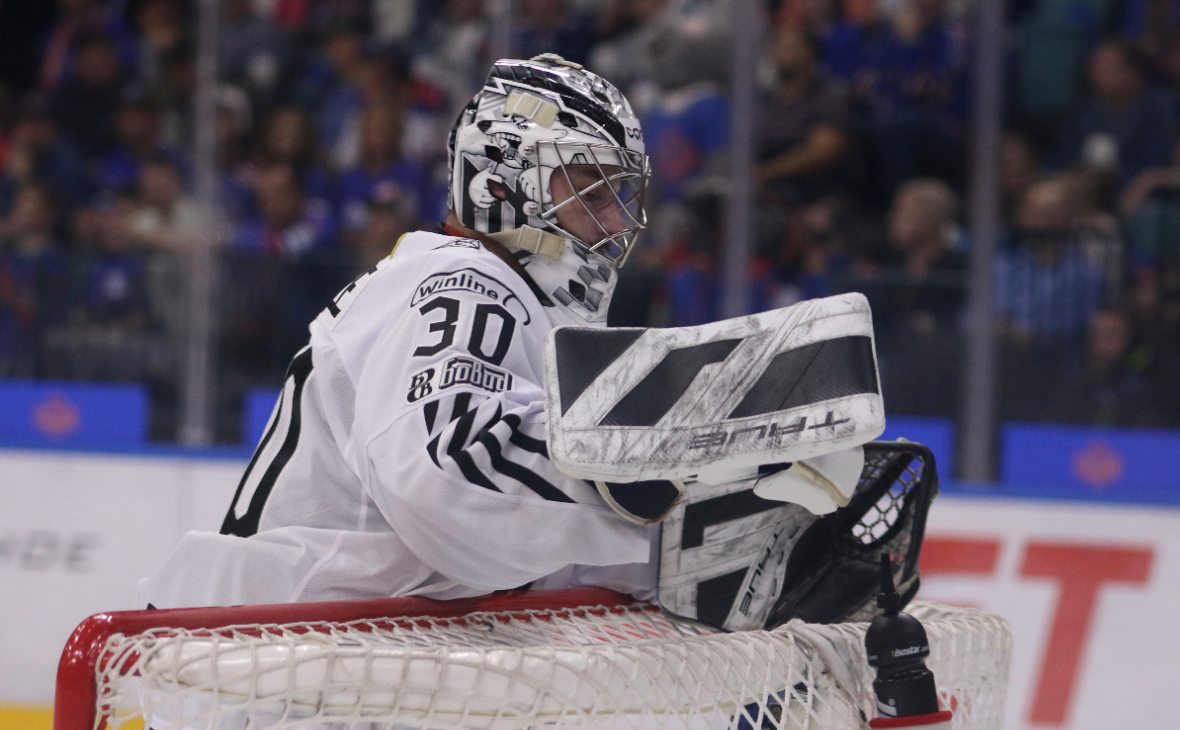Вратарь  Трактора  Зак Фукале (Maksim Konstantinov / Global Look Press)