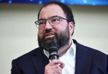 Владимир Путин поддержал меры Минцифры по защите мессенджеров от мошенников vladimir putin podderzhal mery minczifry po zashhite messendzherov ot moshennikov-dmvv-ru-174549409700-0