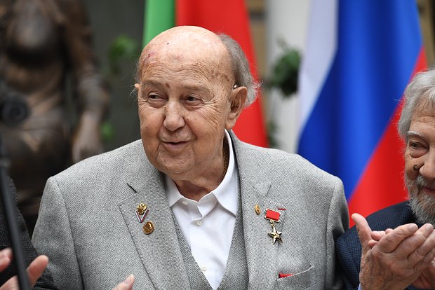 Зураб Церетели