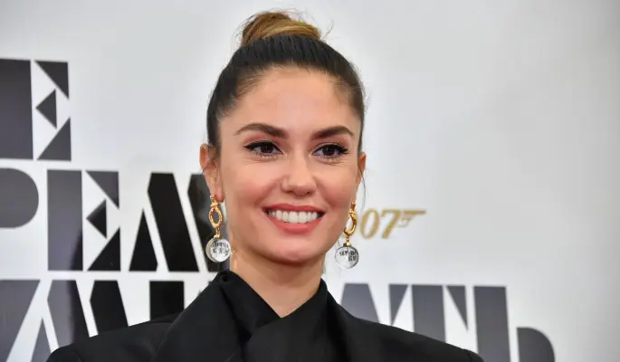 Муцениеце объявила о начале съемок продолжения фильма "Честный развод"