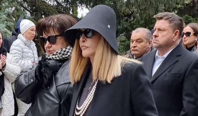 Возвращение на сцену: что известно о концерте жены иноагента Пугачевой по случаю 75-летия