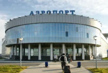 dmitrij artyuhov i roman starovojtov dali start obnovleniyu aeroporta saleharda-dmvv-ru-174801230300-0