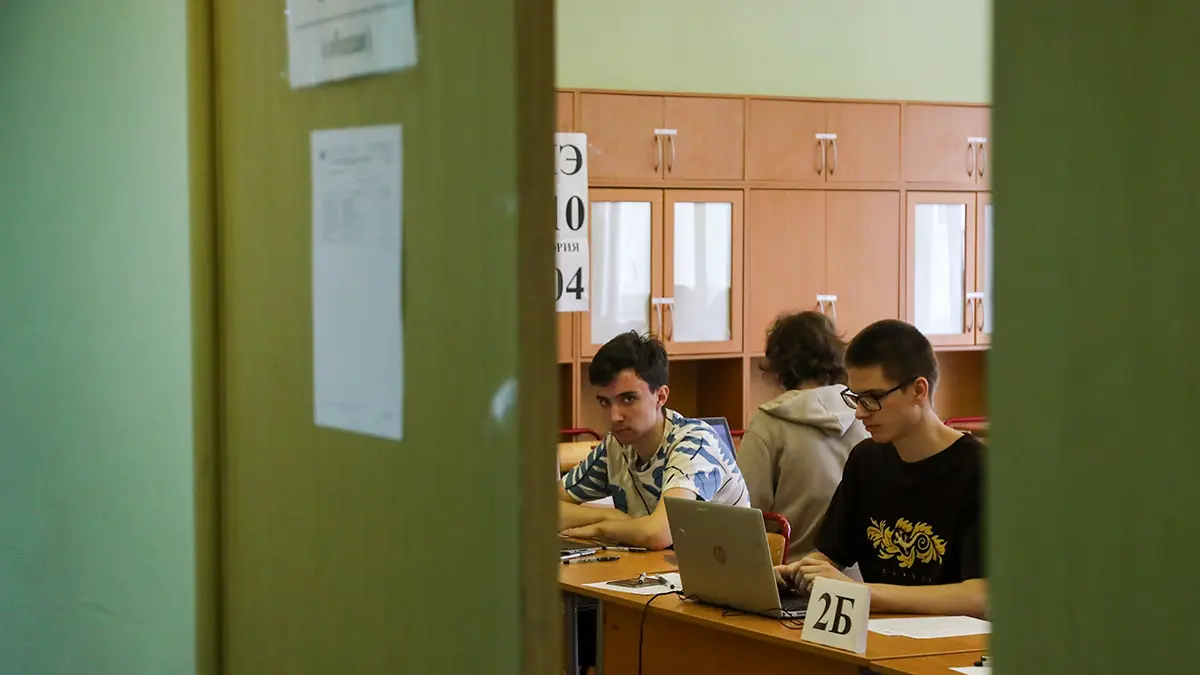 Школьницу с иконой отказались пускать на ЕГЭ в Екатеринбурге